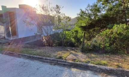 TERRENO COM VISTA INCRIVEL EM LOTEAMENTO FECHADO  - TE1547