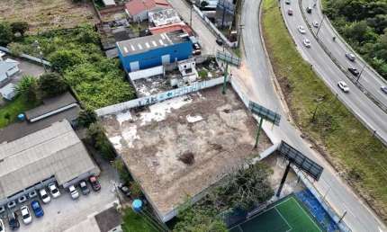 TERRENO NA MARGINAL DA BR-101 EM SAO JOSE PERTO DO SHOPPING - TE1752