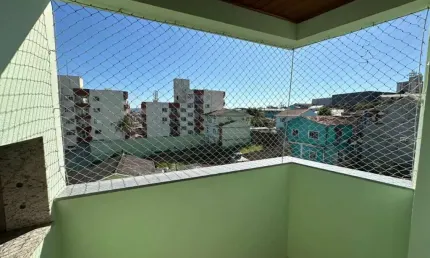 APARTAMENTO 2 QUARTOS COM CHURRASQUEIRA E VAGA  - AP1782