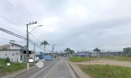 TERRENO COM 843M2 PERTO DA BR NA PALHOÇA COMERCIAL - LO1798