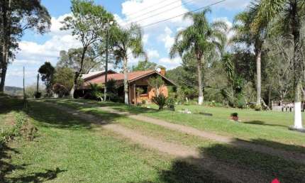 Chácara para Venda - 0m², 3 dormitórios, 3 vagas - São Gotardo (Distrito)