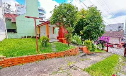 Terreno à venda na Rua Felipe Camarão, 200, Exposição, Caxias do Sul por R$ 1.500.000