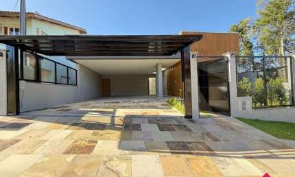 Casa com 3 quartos à venda na Rua João Meneghel, 169, Colina Sorriso, Caxias do Sul por R$ 2.300.000