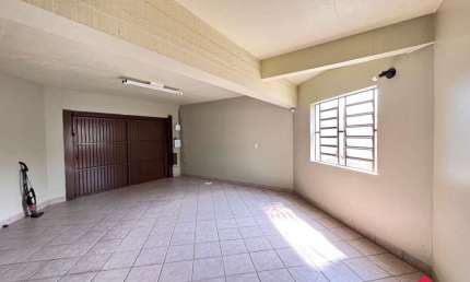 Casa com 4 quartos à venda na Rua Angelo Segalla, 527, Petrópolis, Caxias do Sul por R$ 1.490.000