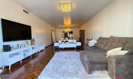 Apartamento para Venda - 190.89m², 3 dormitórios, sendo 1 suites, 2 vagas - Centro
