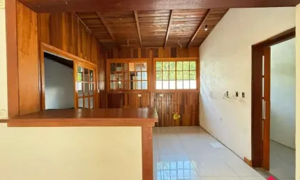 Casa com 3 quartos à venda na Deputado Ulysses Guimarães, 341, Cinqüentenário, Caxias do Sul por R$ 300.000