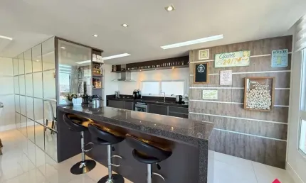 Apartamento com 3 quartos à venda na Rua Treze de Maio, 1604, Cristo Redentor, Caxias do Sul por R$ 1.100.000