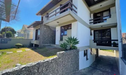 Casa para Venda - 330.56m², 5 dormitórios, sendo 3 suites, 4 vagas - Rio Branco