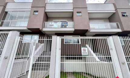 Sobrado para Venda - 179m², 3 dormitórios, sendo 1 suites, 2 vagas - Colina Sorriso