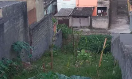 Terreno à venda na Rua Carijós, Vila Linda, Santo André
