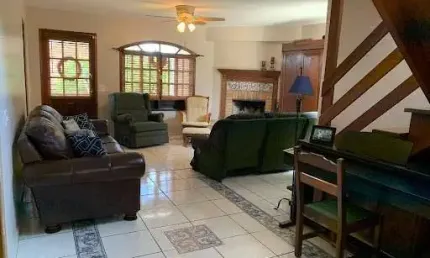 Casa com 4 dormitórios e 2 suítes em Jardim Nova Ipanema  -  Sorocaba