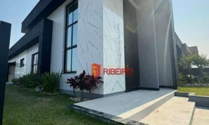 Casa Alto Padrão com Piscina, 3 dormitórios à venda, 166 m² por R$ 980.000 - Coloninha - Araranguá/SC