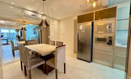 Apartamento com 2 quartos à venda na Gov. Irineu Bornhausen, 1104, Praia de Palmas, Governador Celso Ramos por R$ 929.000