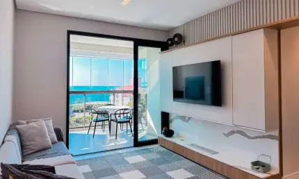 Apartamento com 3 quartos à venda na Avenida Caravelas, 439, Praia Grande, Governador Celso Ramos por R$ 1.698.000