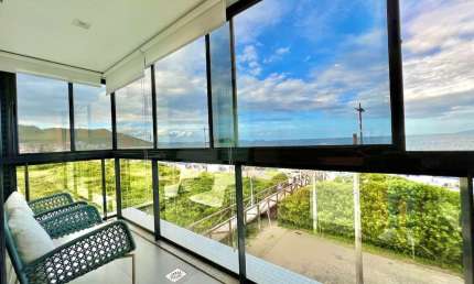 Apartamento com 3 quartos à venda na dos Robalos, 9, Praia de Palmas, Governador Celso Ramos por R$ 3.999.000