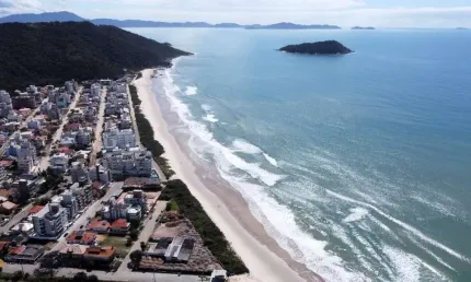 Cobertura com 3 quartos à venda na Rua Dos Antúrios, 45, Praia de Palmas, Governador Celso Ramos por R$ 3.297.000