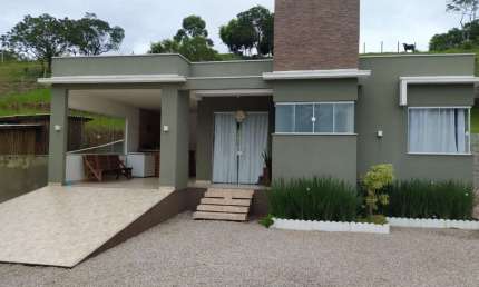 Casa com 2 quartos à venda na Veríssimo Antônio Cabral, 1, Jordão, Governador Celso Ramos por R$ 689.000