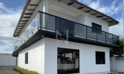 Casa com 4 quartos para alugar no Aventureiro, Joinville 