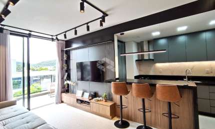 APARTAMENTO ALTO PADRÃO EM JURERÊ INTERNACIONAL  - FLORIANÓPOLIS/SC