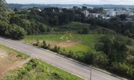 TERRENO EM ÓTIMA LOCALIZAÇÃO NO CENTRO DE QUATRO BARRAS
