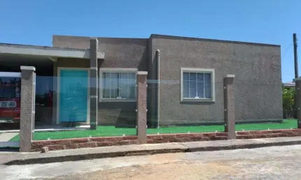 Casa com 2 quartos à venda na Avenida Paraguassu, 4115, Jardim Beira Mar, Capão da Canoa