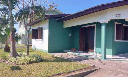 Casa 03 Dorm à venda no Bairro NOVO CURUMIM - 1 vaga de garagem