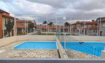 Sobrado 02 Dorm à venda no Bairro CAPÃO NOVO - 1 vaga de garagem