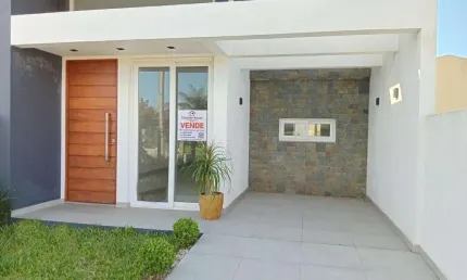 Casa geminada 2 dorm à venda no Bairro JARDIM BEIRA MAR com 75 m² de área privativa - 2 vagas de garagem