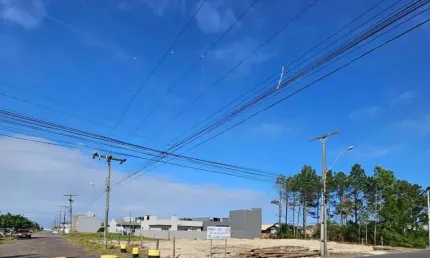 Terreno à venda na Avenida Paraguassu, 4115, Capão Novo, Capão da Canoa