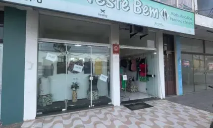 Sala Comercial à venda no Bairro CAPÃO NOVO com 140 m² de área privativa