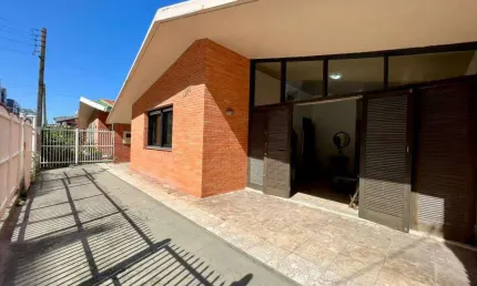 Casa 03 dorm à venda no bairro zona nova com 165 m² de área privativa