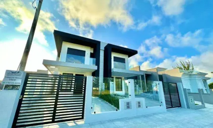 Sobrado 03 Dorm à venda no Bairro GUARANI com 100 m² de área privativa - 1 vaga de garagem