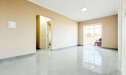 Apartamento 02 Dorm à venda no Bairro CAPÃO NOVO com 90 m² de área privativa - 1 vaga de garagem