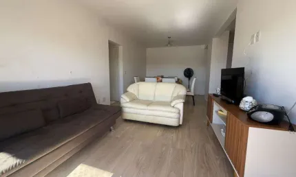 Apartamento 01 dorm à venda no bairro capão novo com 56 m² de área privativa - 1 vaga de garagem