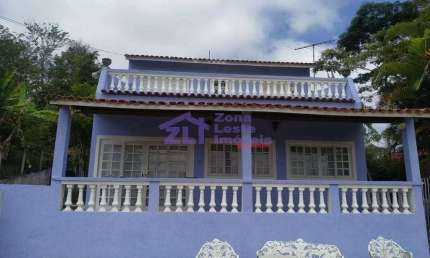 Sobrado à venda, 215 m² por R$ 520.000,00 - Pouso Alegre - Santa Isabel/SP