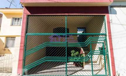 Casa com 3 dormitórios, garagem &amp; 2 banheiros.. 109 m² disponível para venda por R$ 700.000 ou alug