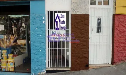 Sobrado com 3 dormitórios para alugar, 100 m² por R$ 2.460,00/mês - Vila Carrão - São Paulo/SP