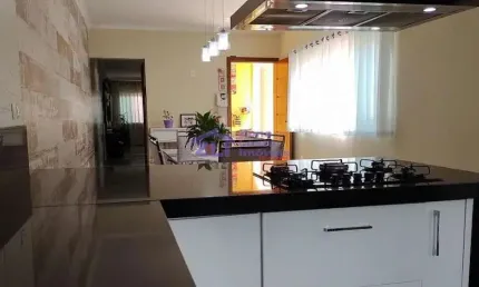 Casa com 3 quartos à venda na Rua Marapitanas, 88, Vila Laís, São Paulo