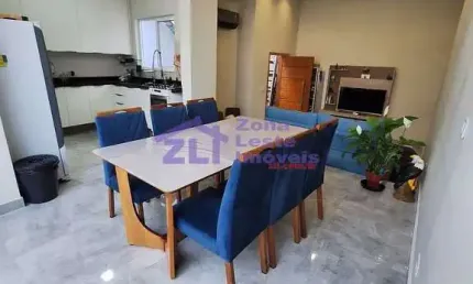 Casa com 3 quartos para alugar na Rua Amaro de Abreu, 103, Penha De França, São Paulo