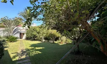 Casa térrea para venda com 3 dormitórios na Vila Oliveira em Mogi das Cruzes.