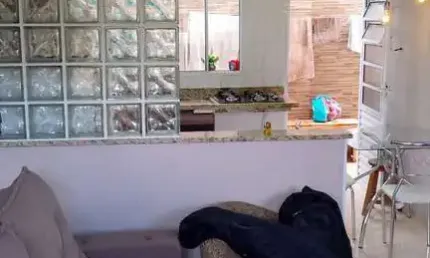 Casa térrea mobiliada para venda 2 dormitórios em Világio na Vila Brasileira.