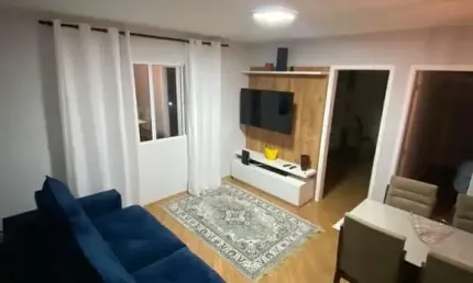 Apartamento térreo mobiliado para venda com 2 dormitórios no Parque do Zuzo.