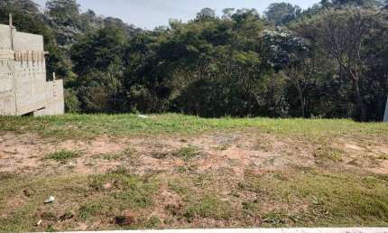 Terreno para venda com 302m² no condomínio Mosaico da Serra em Mogi das Cruzes