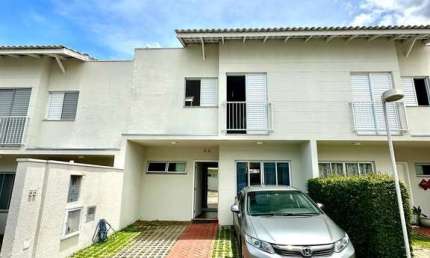Sobrado para venda com 3 dormitórios no Residencial Liberty em Mogi das Cruzes