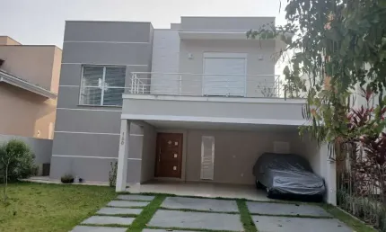 Sobrado para venda com 3 dormitórios e piscina no Condomínio Veredas em Mogi.