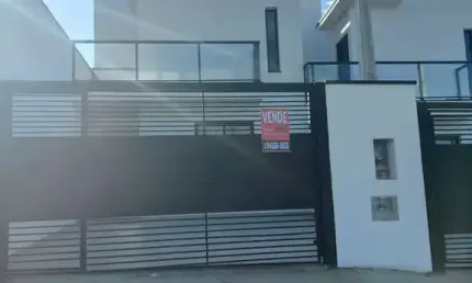 Sobrado novo para venda com 3 dormitórios em César de Souza Mogi das Cruzes.