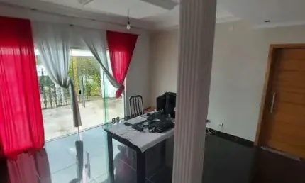 Sobrado para venda com 3 dormitórios na Vila Rei em Mogi das Cruzes.