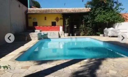 Casa térrea para venda com 3 dormitórios e piscina na Vila Suíssa em César.
