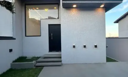 Casa térrea para venda com 3 dormitórios na Vila Rei em Mogi das Cruzes.