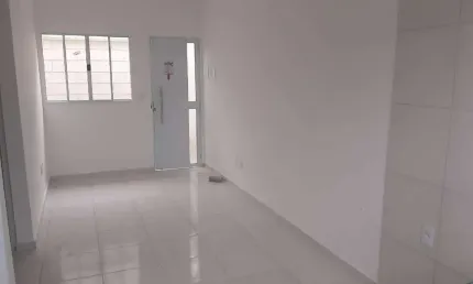 Casa térrea para venda com 2 dormitórios em Világio no Botujuru em Mogi.